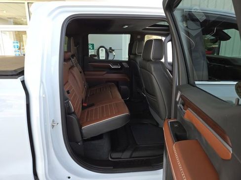 Used 2026 GMC Sierra 1500 Denali Ultimate AWD/4WD image 65