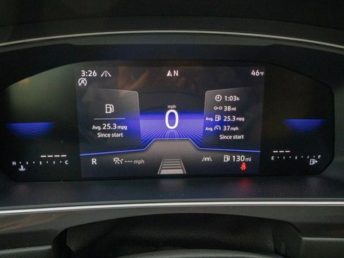 Used 2024 Volkswagen Tiguan SE R-Line image 25