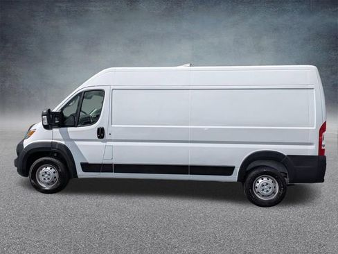 Used 2023 RAM ProMaster 2500 FWD image 6