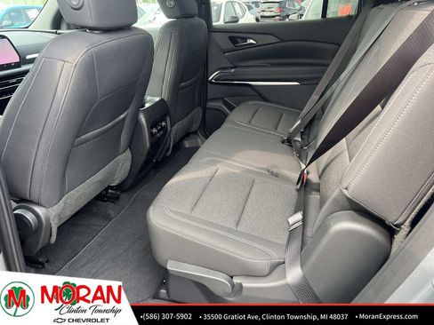 Certified 2024 Chevrolet Traverse LS FWD image 13