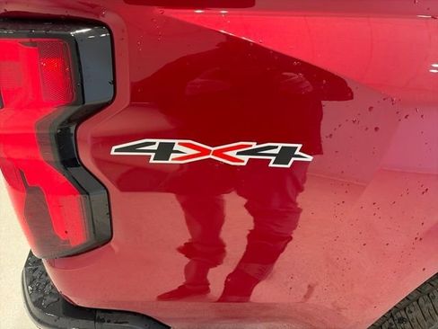 New 2026 Chevrolet Colorado W/T AWD/4WD image 8