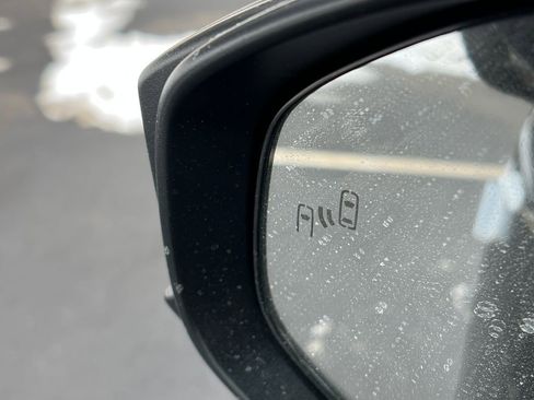 New 2026 Toyota Prius XLE image 25