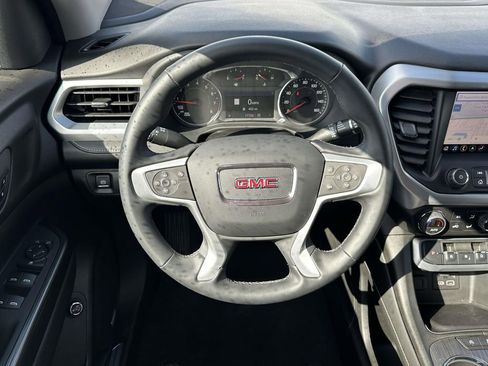 Certified 2023 GMC Acadia SLT w/ Elevation Edition image 17