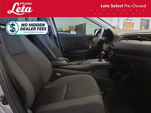 Used 2022 Honda HR-V EX image 19