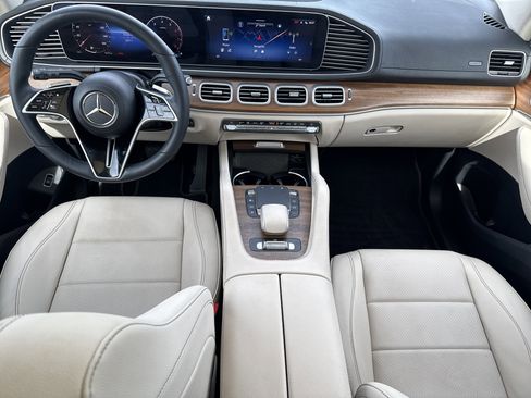 Used 2024 Mercedes-Benz GLS 450 450 image 29