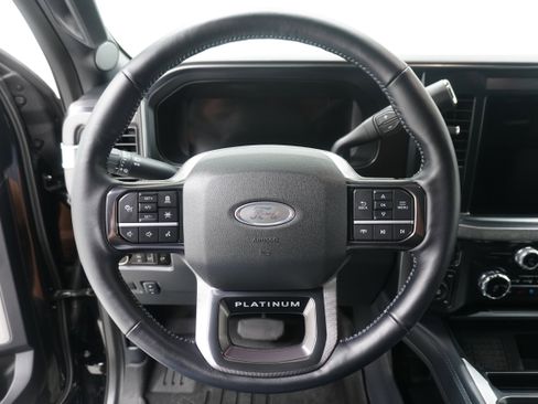 Used 2026 Ford F450 Platinum w/ FX4 Off-Road Package AWD/4WD image 22