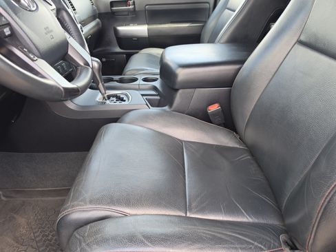 Used 2020 Toyota Sequoia TRD Pro AWD/4WD image 9