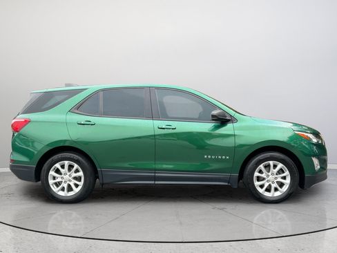Used 2018 Chevrolet Equinox LS FWD image 6