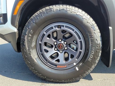 New 2025 Nissan Frontier Pro-X w/ Pro Premium Package image 19