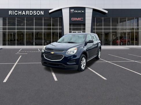 Used 2017 Chevrolet Equinox LS FWD image 1