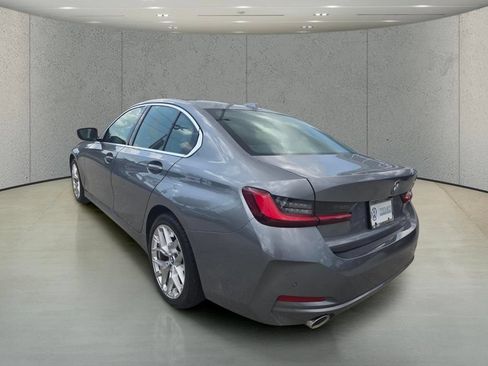 Used 2025 BMW 330i Sedan w/ Convenience Package RWD image 3