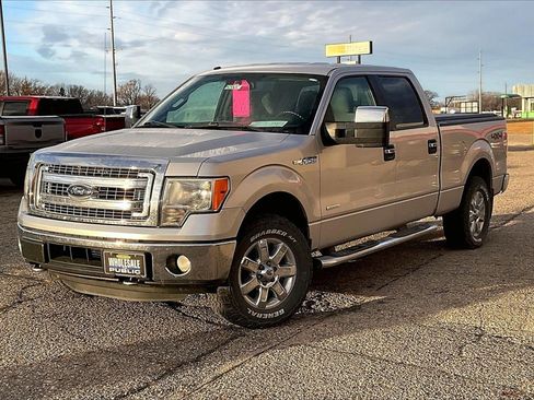Used 2014 Ford F150 XLT w/ Equipment Group 302A Luxury image 2