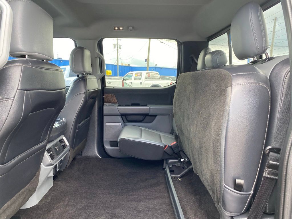 Used 2021 Ford F150 Lariat AWD/4WD image 17