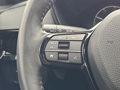 Used 2025 Honda CR-V Sport Touring image 18