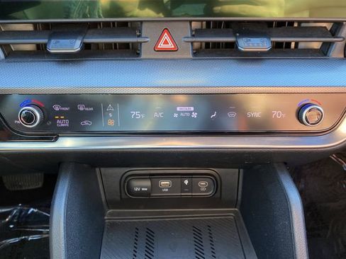 Certified 2023 Kia Sportage SX image 23