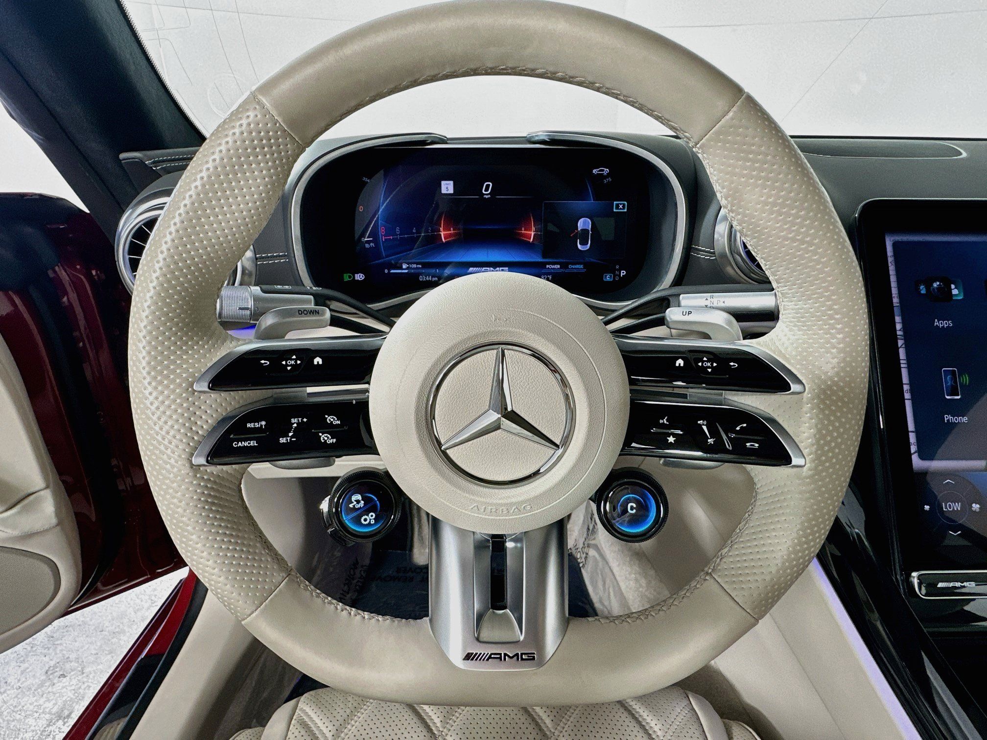 Used 2023 Mercedes-Benz SL 43 AMG image 11
