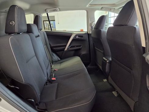 Used 2018 Toyota RAV4 XLE w/ Plus Extra Value Package AWD/4WD image 20
