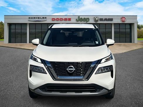 Used 2023 Nissan Rogue SV image 35