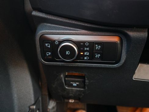 New 2025 Ford Bronco Outer Banks AWD/4WD image 31