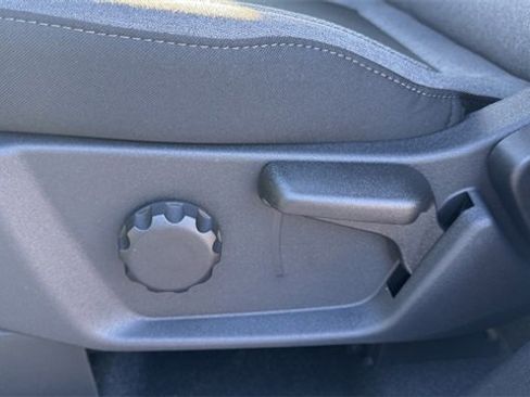 New 2025 Ford Bronco Base image 22