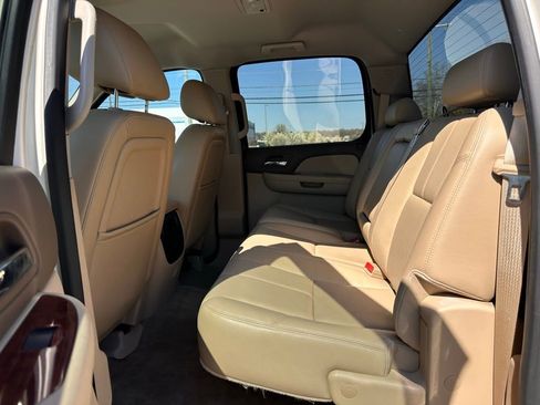 Used 2013 GMC Sierra 1500 SLT w/ SLT White Diamond Edition image 24