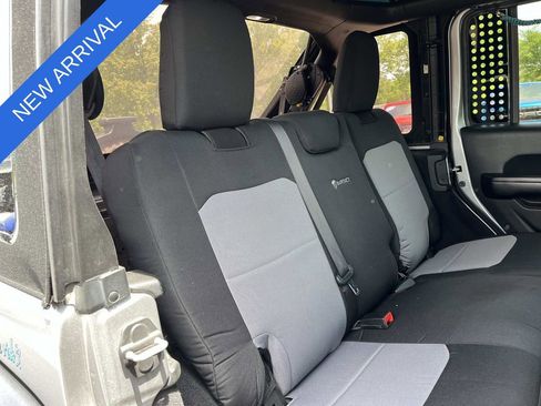 Used 2020 Jeep Wrangler Unlimited Sport AWD/4WD image 21
