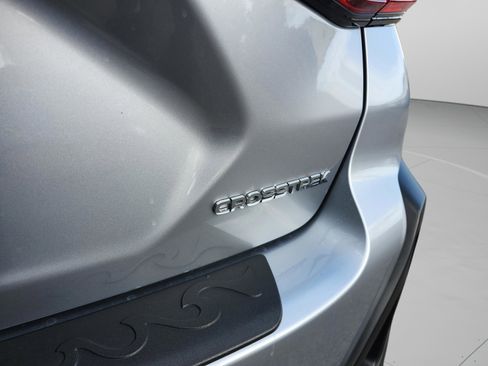 Used 2024 Subaru Crosstrek 2.0i Premium image 26