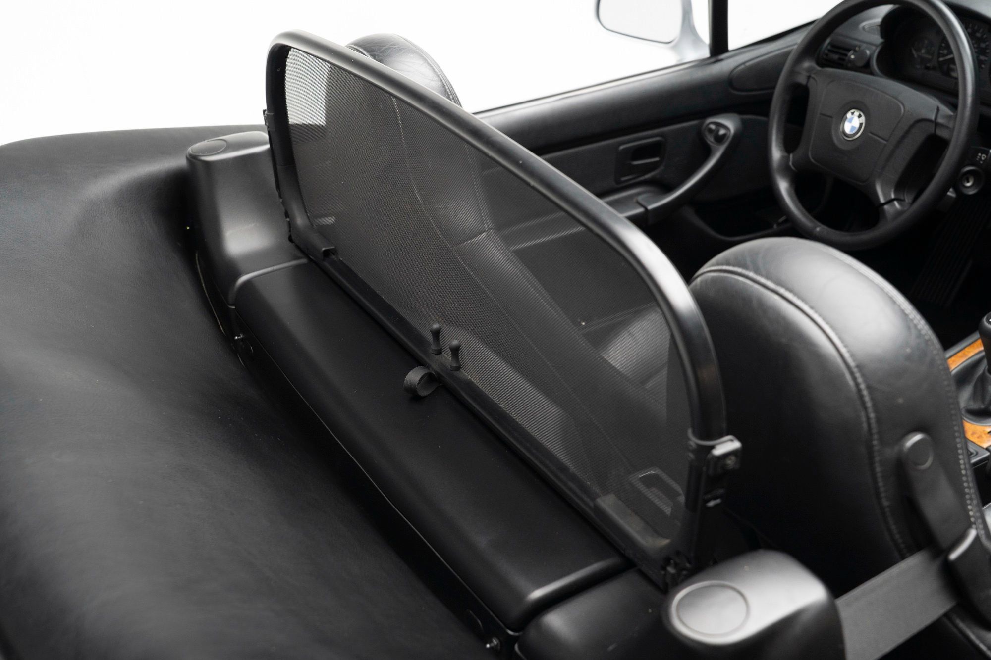 Used 1997 BMW Z3 1.9 RWD image 46
