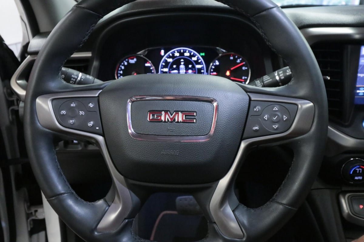Used 2023 GMC Acadia AT4 w/ Technology Package AWD/4WD image 20