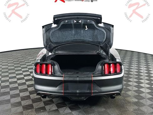 Used 2017 Ford Mustang Coupe image 27