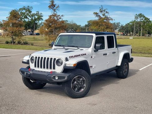 Used 2020 Jeep Gladiator Rubicon w/ Trailer Tow Package image 30