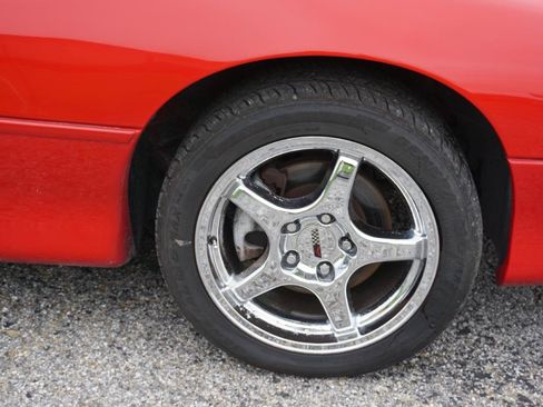 Used 2001 Chevrolet Camaro LT RWD image 6