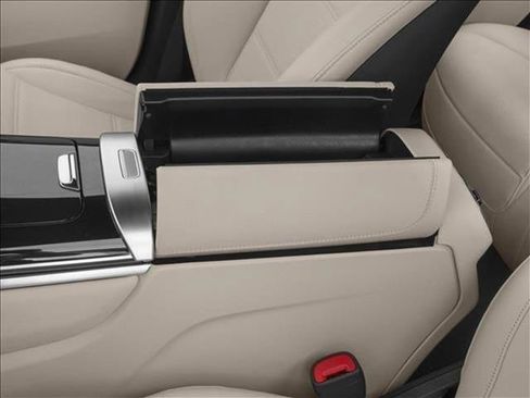 New 2026 Mercedes-Benz GLC 300 GLC 300 image 10