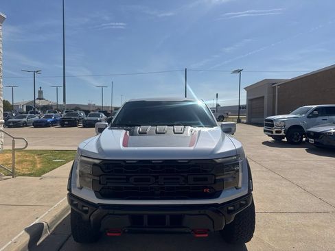 Used 2025 Ford F150 Raptor w/ Equipment Group 803A Raptor R AWD/4WD image 2