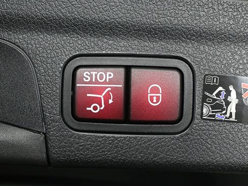 Used 2026 Mercedes-Benz GLE 450 4MATIC image 31