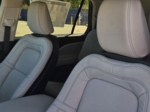 New 2026 Lincoln Aviator Reserve w/ Jet Appearance Package image 21