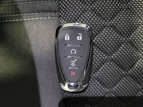 Used 2019 Chevrolet Blazer LT image 32