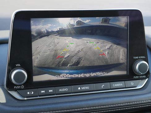 Certified 2023 Nissan Rogue S image 10