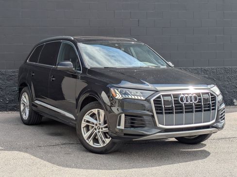 Used 2023 Audi Q7 3.0T Premium Plus AWD/4WD image 3