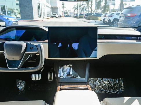 Used 2022 Tesla Model S AWD/4WD image 10