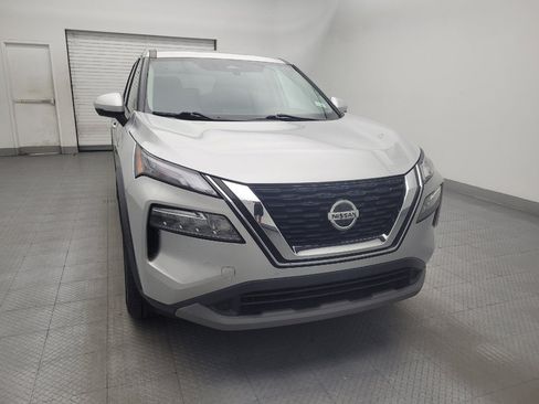 Used 2021 Nissan Rogue SV FWD image 14