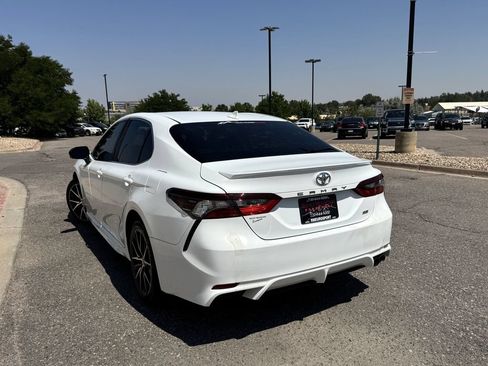Used 2023 Toyota Camry SE FWD image 7