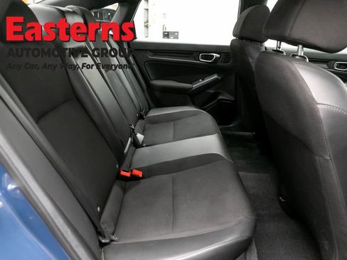 Used 2025 Honda Civic Sport image 23