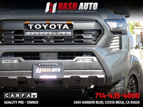 Used 2026 Toyota Tacoma SR5 AWD/4WD image 16