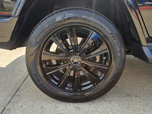 Used 2021 Mercedes-Benz G 550 image 16