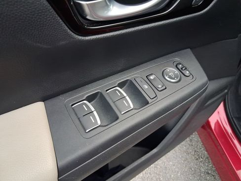 Used 2024 Honda CR-V EX-L image 16