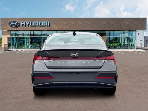 New 2026 Hyundai Elantra Sport image 6