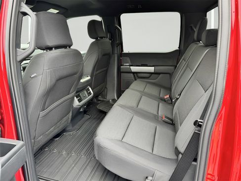 New 2025 Ford F150 XLT w/ Equipment Group 302A MID image 31