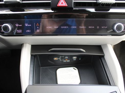 New 2026 Kia Sportage EX image 43