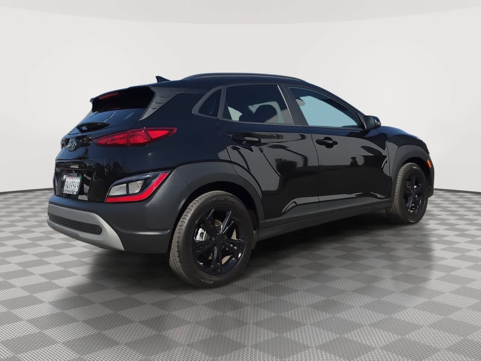 Used 2022 Hyundai Kona SEL FWD image 7